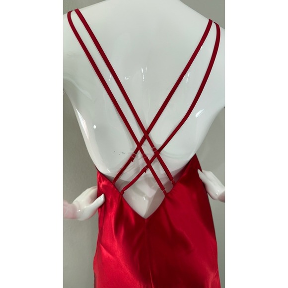 Frederick's of Hollywood Red Maxi Slip Dress Nightgown Spaghetti Strap - Small - Picture 3 of 13